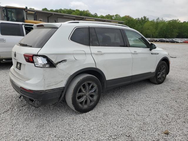 3VV3B7AX7NM130018 - 2022 VOLKSWAGEN TIGUAN SE Weiß Foto 3