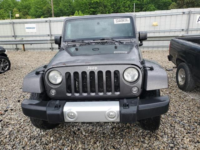 1C4HJWEG7EL246008 - 2014 JEEP WRANGLER U SAHARA GRAY photo 5