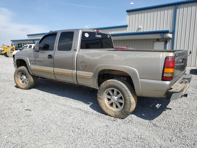 1GCHK29152E126591 - 2002 CHEVROLET SILVERADO K2500 HEAVY DUTY TAN photo 2