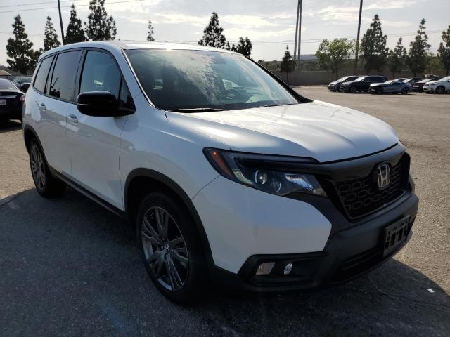 5FNYF7H59MB006767 - 2021 HONDA PASSPORT EXL WHITE photo 4