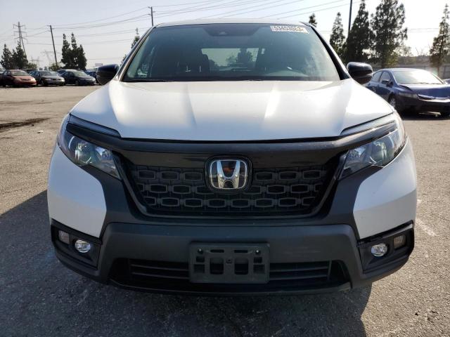 5FNYF7H59MB006767 - 2021 HONDA PASSPORT EXL WHITE photo 5