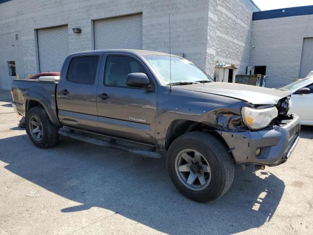 5TFJU4GN0CX027843 - 2012 TOYOTA TACOMA DOUBLE CAB PRERUNNER GRAY photo 4