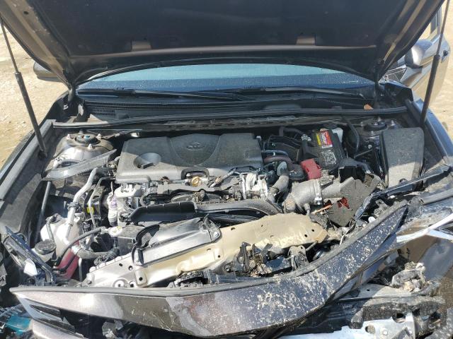 4T1B11HK2JU064595 - 2018 TOYOTA CAMRY L GRAY photo 11