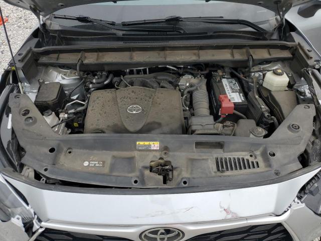 5TDGZRBH1LS500312 - 2020 TOYOTA HIGHLANDER XLE SILVER photo 12