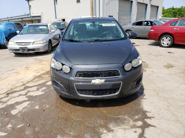1G1JA5SH0G4154527 - 2016 CHEVROLET SONIC LS 灰色 照片 5
