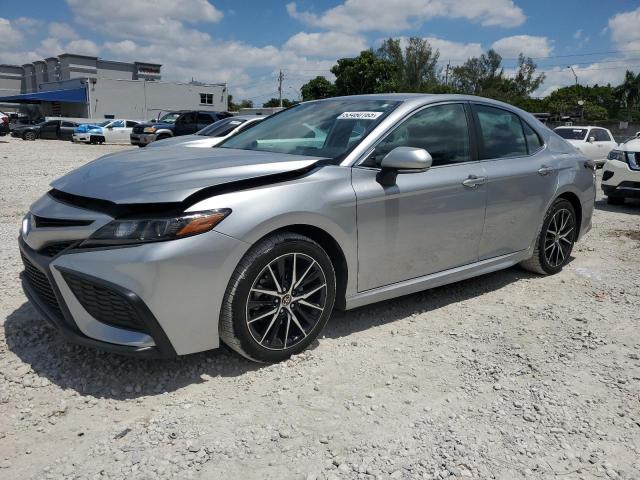 4T1G11AK6PU763849 - 2023 TOYOTA CAMRY SE NIGHT SHADE SILVER photo 1