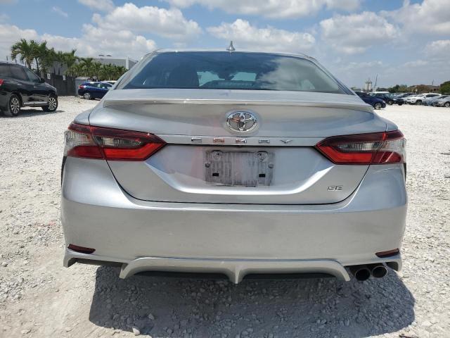 4T1G11AK6PU763849 - 2023 TOYOTA CAMRY SE NIGHT SHADE SILVER photo 6