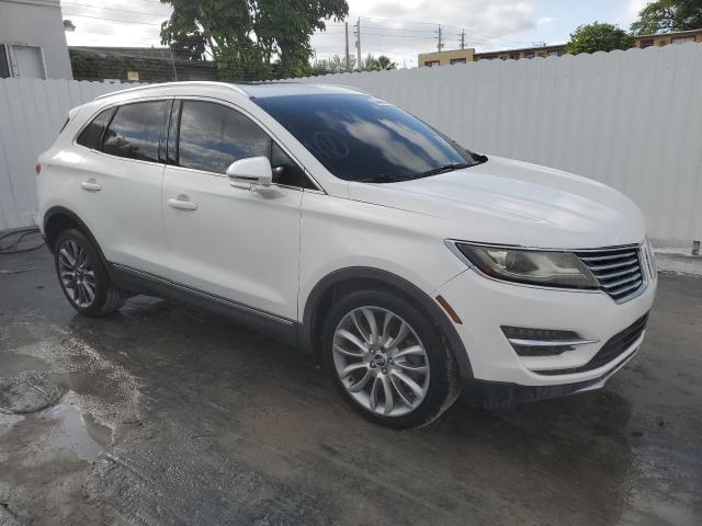 5LMCJ3C93HUL09318 - 2017 LINCOLN MKC RESERVE თეთრი ფოტო 4