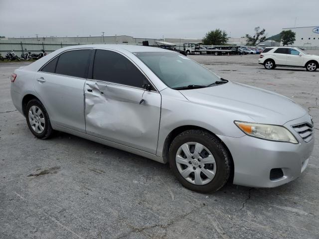 4T1BF3EK5BU149174 - 2011 TOYOTA CAMRY BASE SILVER photo 4