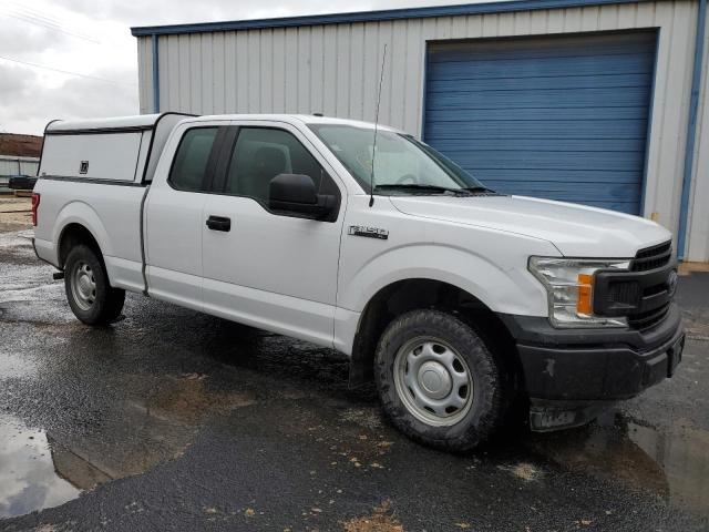 1FTEX1CB5JKF06448 - 2018 FORD F150 SUPER CAB WHITE photo 4