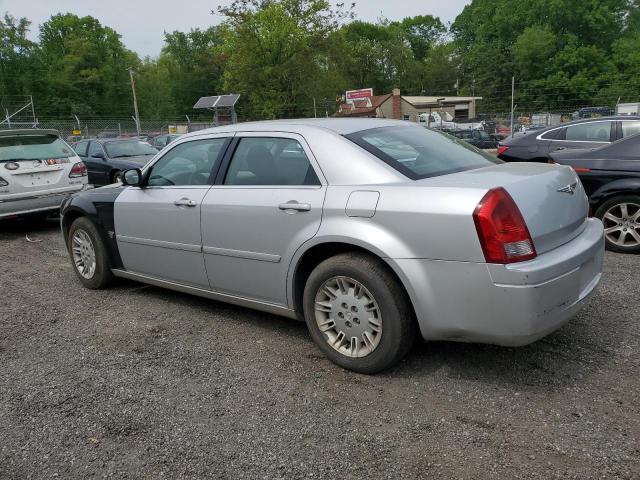 2C3JA43R15H635500 - 2005 CHRYSLER 300 SILVER photo 2