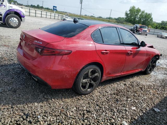 ZARFAEDN3J7583818 - 2018 ALFA ROMEO GIULIA Q4 RED photo 3