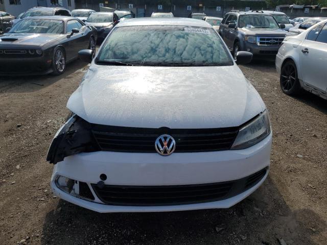 3VW2K7AJ4DM304421 - 2013 VOLKSWAGEN JETTA BASE 白色 照片 5