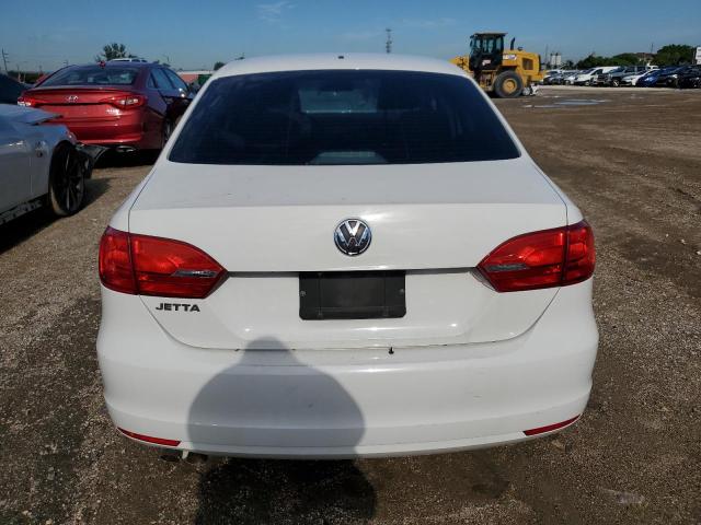 3VW2K7AJ4DM304421 - 2013 VOLKSWAGEN JETTA BASE 白色 照片 6