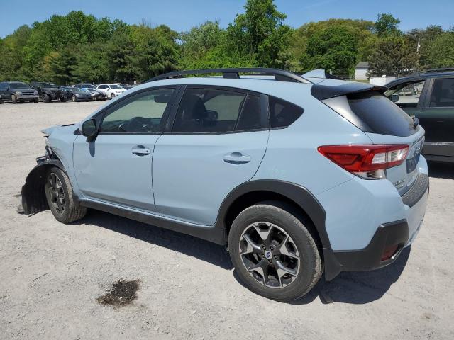 JF2GTABC2JH240013 - 2018 SUBARU CROSSTREK PREMIUM BLUE photo 2