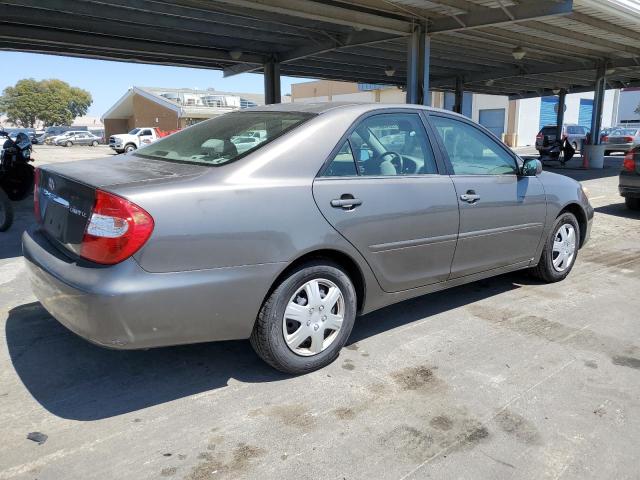 4T1BE32K34U932777 - 2004 TOYOTA CAMRY LE SILVER photo 3