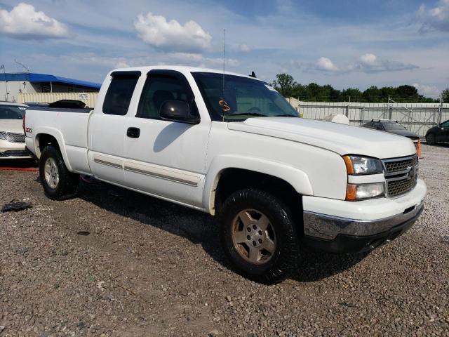 1GCEK19B57Z139654 - 2007 CHEVROLET SILVERADO K1500 CLASSIC WHITE photo 4