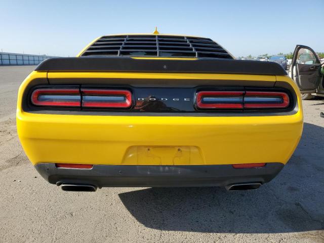 2C3CDZFJ2JH202345 - 2018 DODGE CHALLENGER R/T 392 YELLOW photo 6