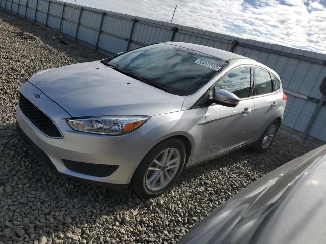 1FADP3K29HL219939 - 2017 FORD FOCUS SE SILVER photo 1