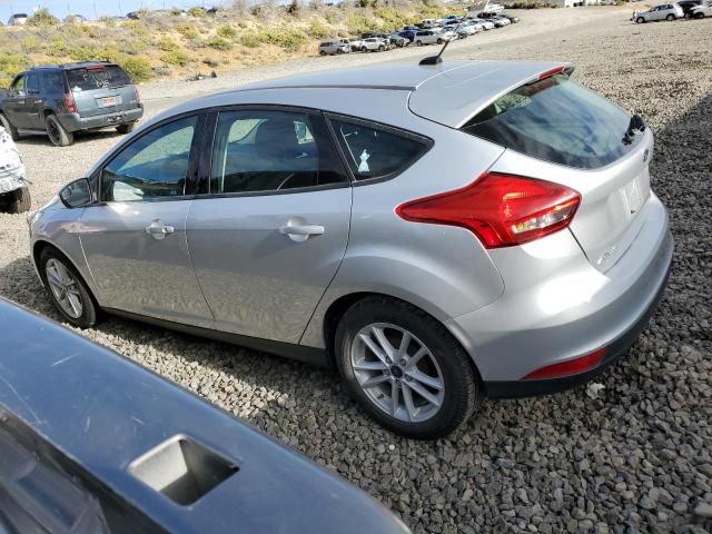 1FADP3K29HL219939 - 2017 FORD FOCUS SE SILVER photo 2