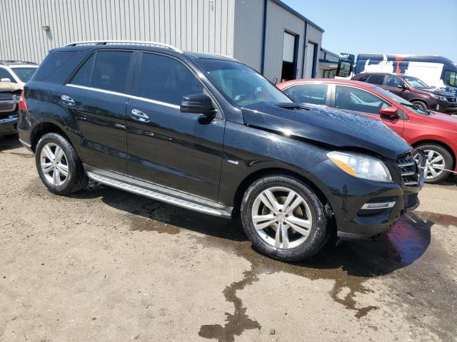 4JGDA5HB0CA045273 - 2012 MERCEDES-BENZ ML 350 4MATIC BLACK photo 4