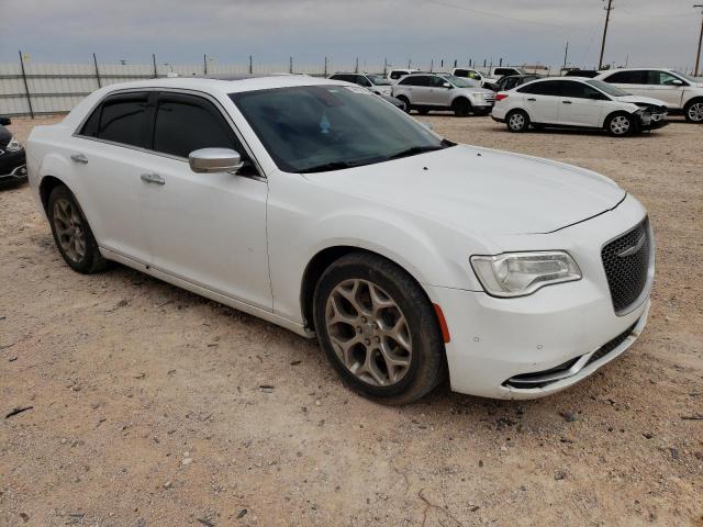 2C3CCASGXHH506726 - 2017 CHRYSLER 300C PLATINUM WHITE photo 4