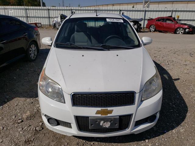 KL1TD6DE2BB150278 - 2011 CHEVROLET AVEO LS WHITE photo 5