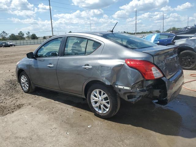 3N1CN7AP9HL898408 - 2017 NISSAN VERSA S GRAY photo 2