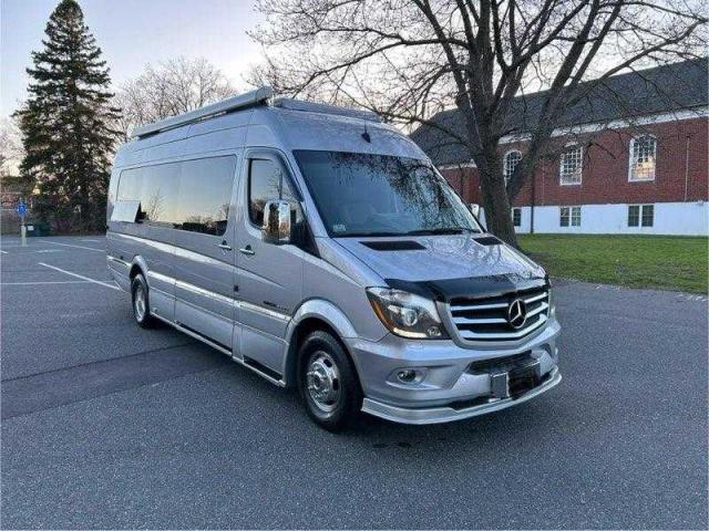 WDAPF4CD9F5951525 - 2015 MERCEDES-BENZ SPRINTER 3500 SILVER photo 1