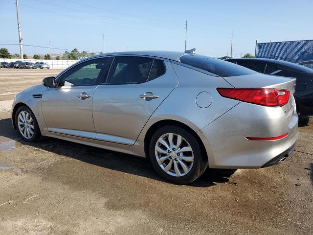 5XXGM4A71FG475282 - 2015 KIA OPTIMA LX SILVER photo 2