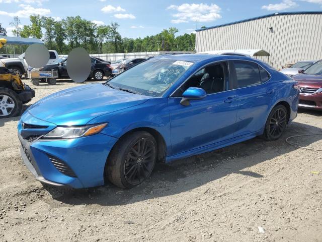 4T1G11AK6LU353580 - 2020 TOYOTA CAMRY SE BLUE photo 1