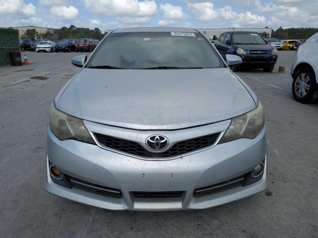 4T1BF1FKXCU578783 - 2012 TOYOTA CAMRY BASE SILVER photo 5