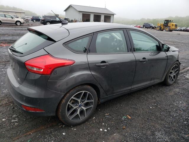 1FADP3M23JL318727 - 2018 FORD FOCUS SEL GRAY photo 3