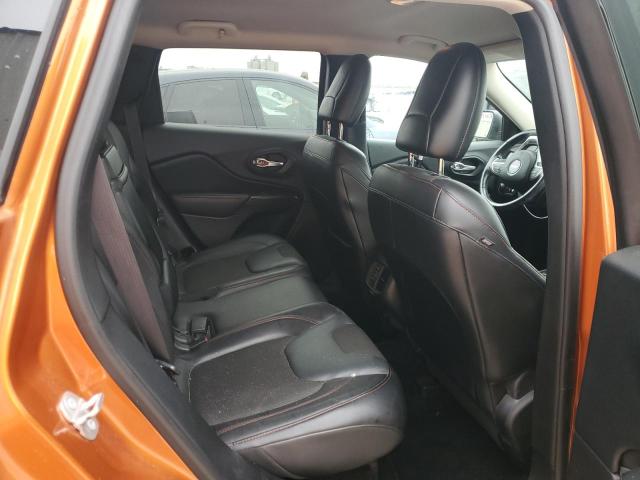 1C4PJMBS3GW114843 - 2016 JEEP CHEROKEE TRAILHAWK ORANGE photo 11