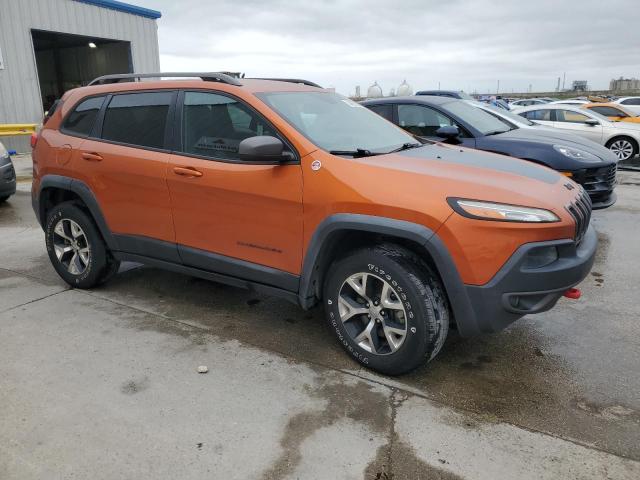 1C4PJMBS3GW114843 - 2016 JEEP CHEROKEE TRAILHAWK ORANGE photo 4