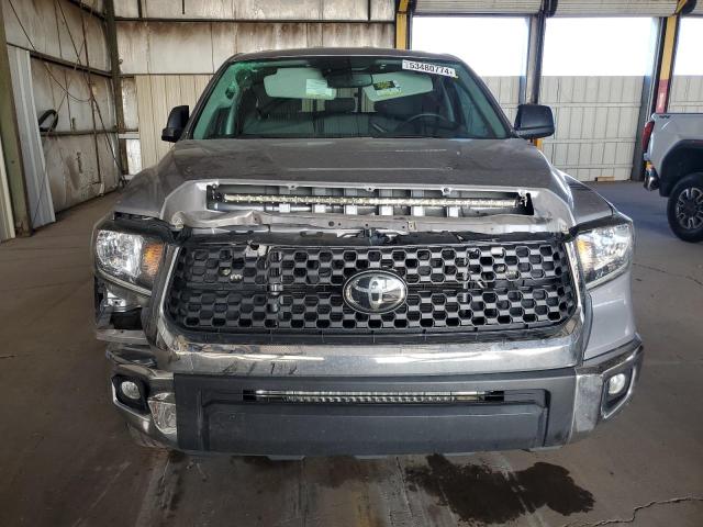 5TFRY5F18MX294502 - 2021 TOYOTA TUNDRA DOUBLE CAB SR/SR5 GRAY photo 5