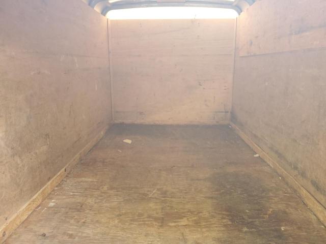 1WC200C13X1089075 - 1999 WELLS CARGO ENCLSDTRLR თეთრი ფოტო 6