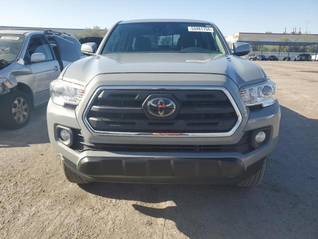 3TMCZ5AN0KM277936 - 2019 TOYOTA TACOMA DOUBLE CAB GRAY photo 5