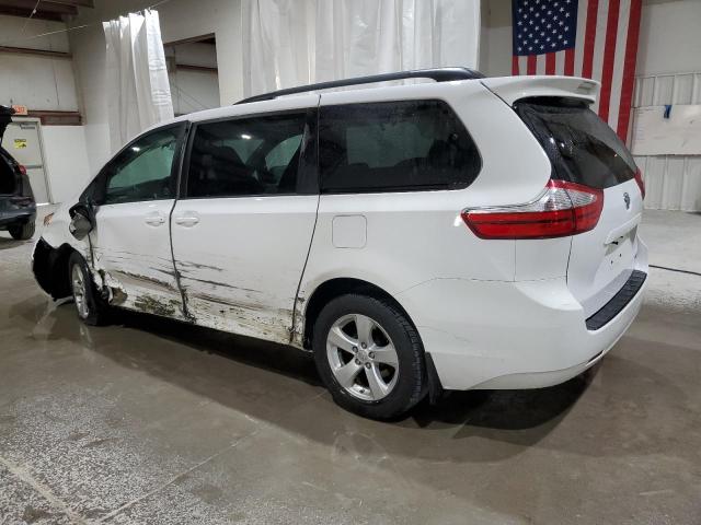 5TDKZ3DC4HS812902 - 2017 TOYOTA SIENNA LE WHITE photo 2