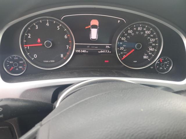 WVGFF9BP6BD000468 - 2011 VOLKSWAGEN TOUAREG V6 SILVER photo 9