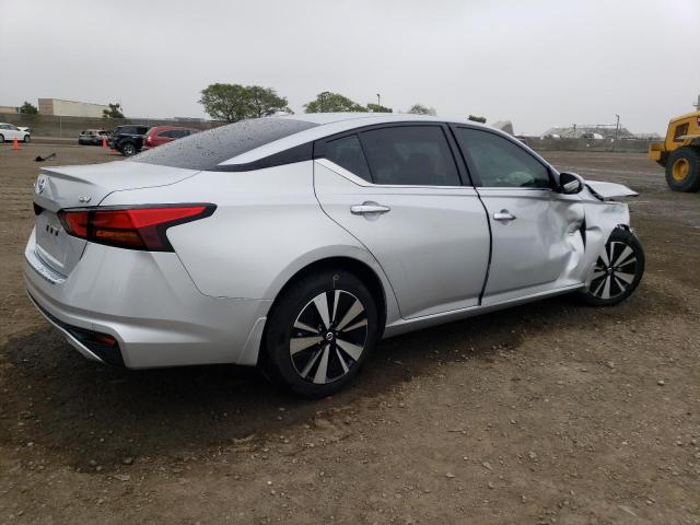 1N4BL4DV6NN373766 - 2022 NISSAN ALTIMA SV SILVER photo 3