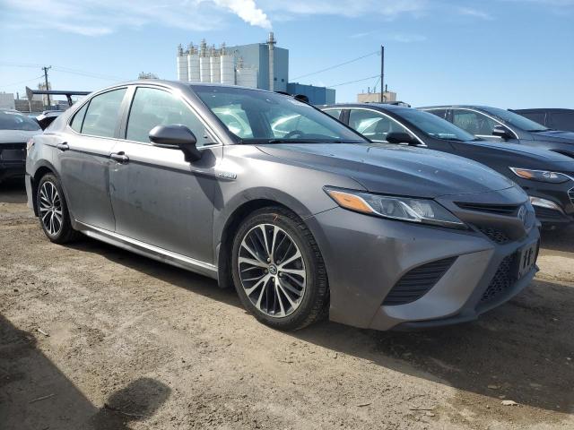 4T1B21HK2JU510158 - 2018 TOYOTA CAMRY HYBRID GRAY photo 4