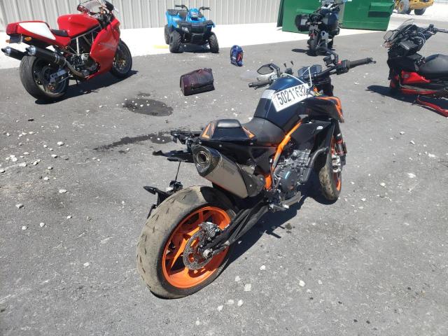 VBKTU9401NM830288 - 2022 KTM 890 DUKE R ORANGE photo 4