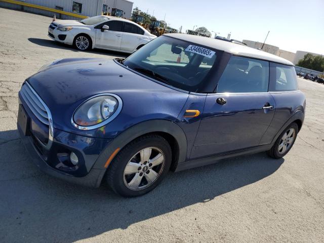 2014 MINI COOPER, 