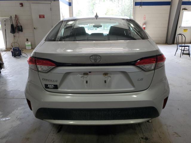 5YFEPRAE1LP079110 - 2020 TOYOTA COROLLA LE Сріблястий фото 6
