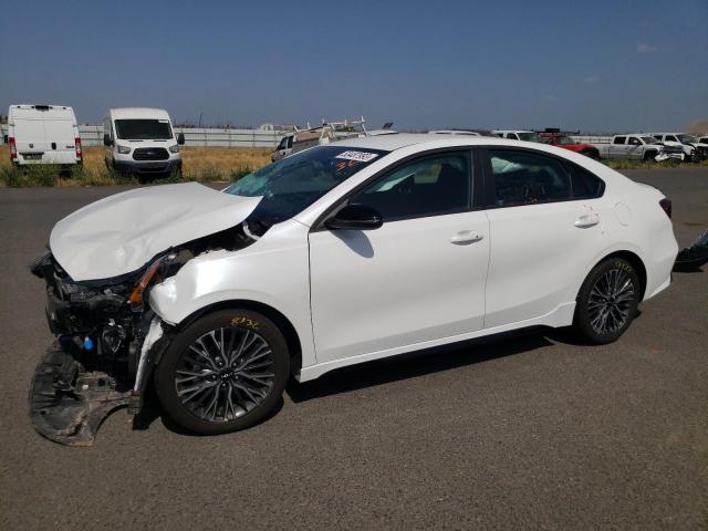 3KPF54AD8NE512723 - 2022 KIA FORTE GT LINE WHITE photo 1