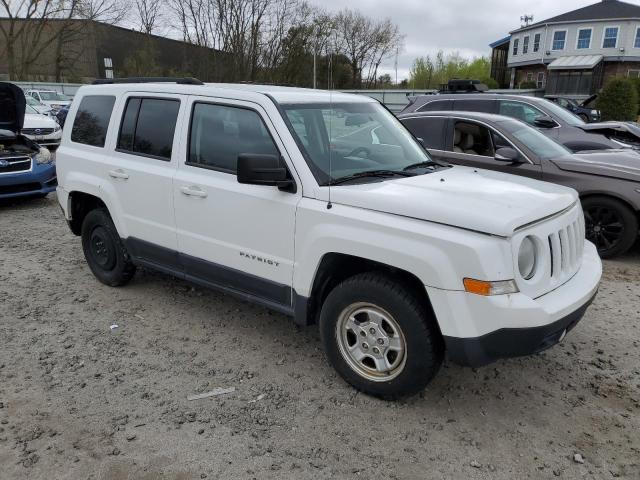 1C4NJRBBXDD203286 - 2013 JEEP PATRIOT SPORT WHITE photo 4