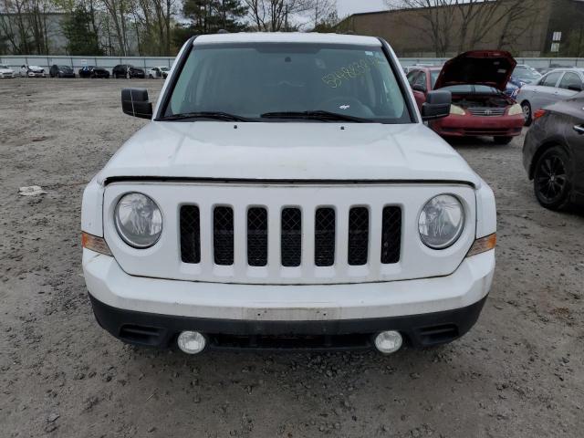 1C4NJRBBXDD203286 - 2013 JEEP PATRIOT SPORT WHITE photo 5