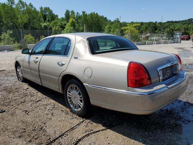 1LNHM82V16Y624622 - 2006 LINCOLN TOWN CAR SIGNATURE LIMITED TAN photo 2