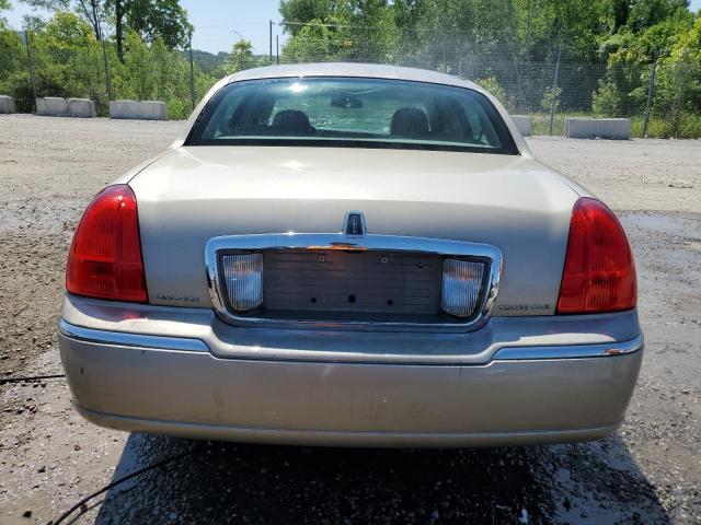 1LNHM82V16Y624622 - 2006 LINCOLN TOWN CAR SIGNATURE LIMITED TAN photo 6